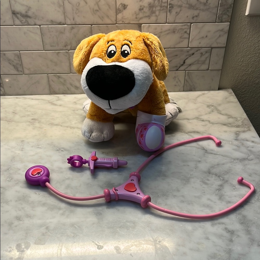Lilly Tikes Puppy Playset (Includes all accessories)